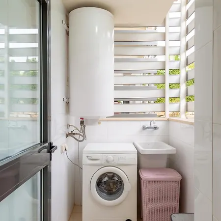 Elegant Getaway Near Padierna Marbella Lux Estepona