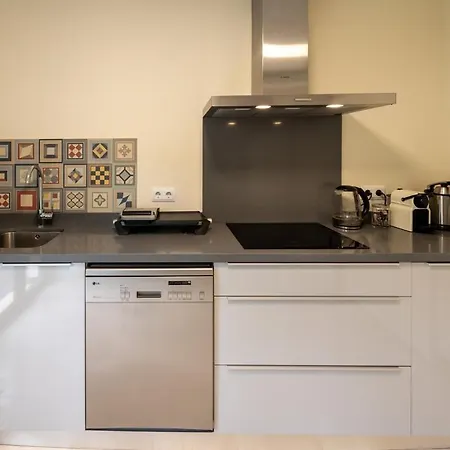 Elegant Getaway Near Padierna Marbella Lux