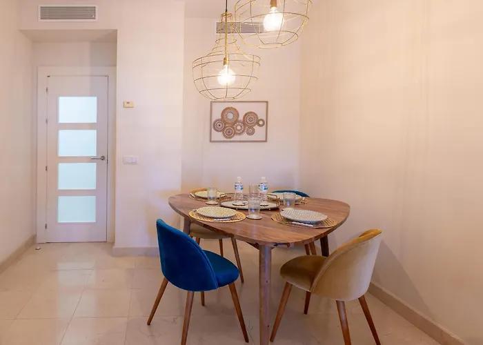 Apartament Elegant Getaway Near Padierna Marbella Lux Estepona