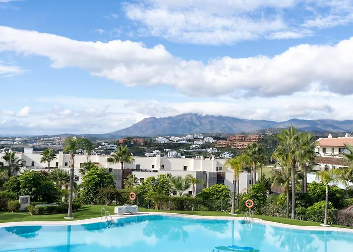 Elegant Getaway Near Padierna Marbella Lux * Estepona