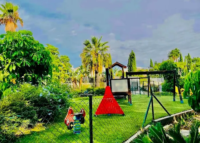 Apartament Elegant Getaway Near Padierna Marbella Lux *