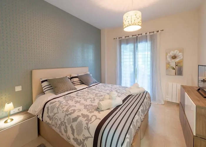 Elegant Getaway Near Padierna Marbella Lux * Estepona