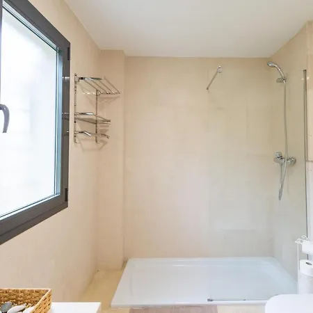Elegant Getaway Near Padierna Marbella Lux Апартаменты Эстепона