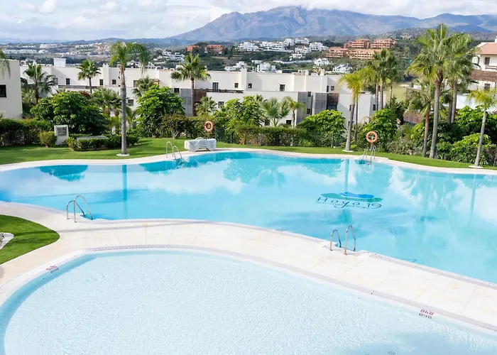 Appartement Elegant Getaway Near Padierna Marbella Lux